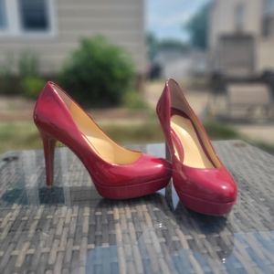Red Gianni Bini high heels